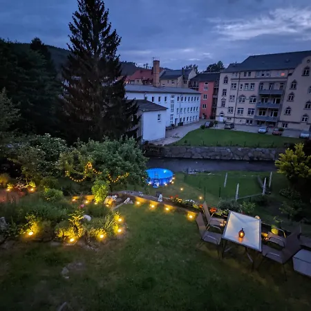 Flussblickwohnung Mit Terrasse, Pool, Garten&sauna - Zi2 Apartment