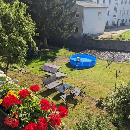 Apartment Flussblickwohnung Mit Terrasse, Pool, Garten&sauna - Zi2 *